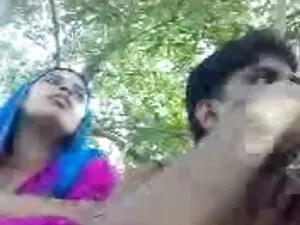बूढ़ा आदमी कुछ और भा ...