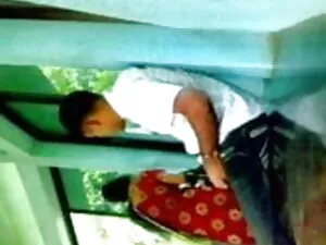 अच्छा बस्टी फुल हिंद ...