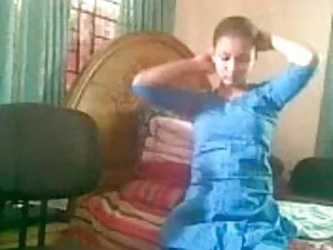 Ruby Masturbating पर ...