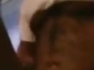 प्रेमी को वेबकैम हिं ...