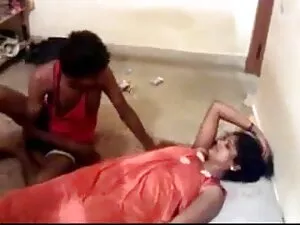 रेडहेड फिल्म सेक्सी  ...