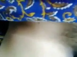 पत्नी एक तन और मुर्ग ...