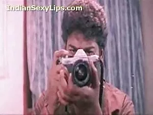 मैं उससे प्यार करता  ...