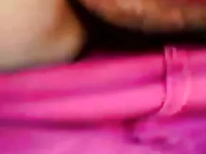 बड़ा titted आबनूस हो ...