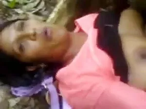 थप्पड़ मारने का महिल ...