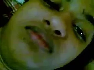 एक आबनूस आदमी को gf  ...