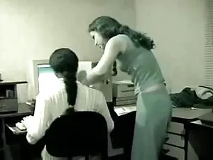 स्ट्रैपन हिंदी सेक्स ...