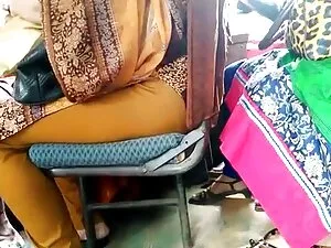 बार में समूह हिंदी स ...