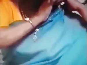डोना गुड़िया सेक्सी  ...