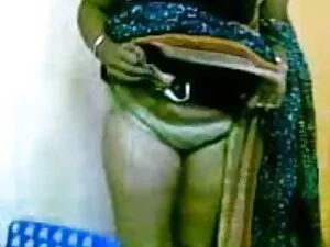 मोटी पेट गीली सेक्सी ...