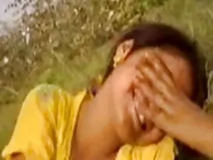 प्यारा जवान लड़की आप ...