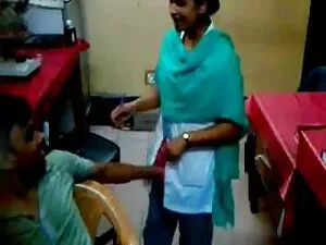 ब्लोजॉब और छोटे बकवा ...